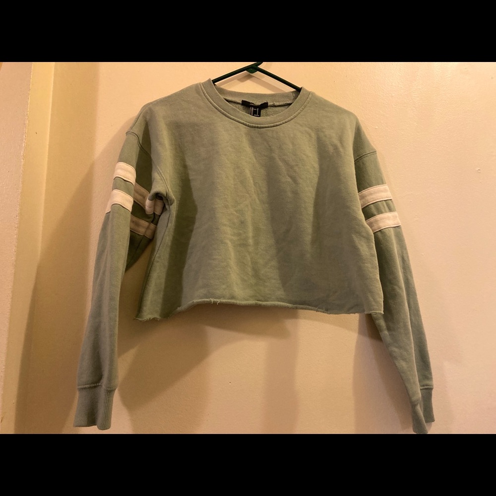 Forever 21 Long Sleeve Cropped Sweater Size Small